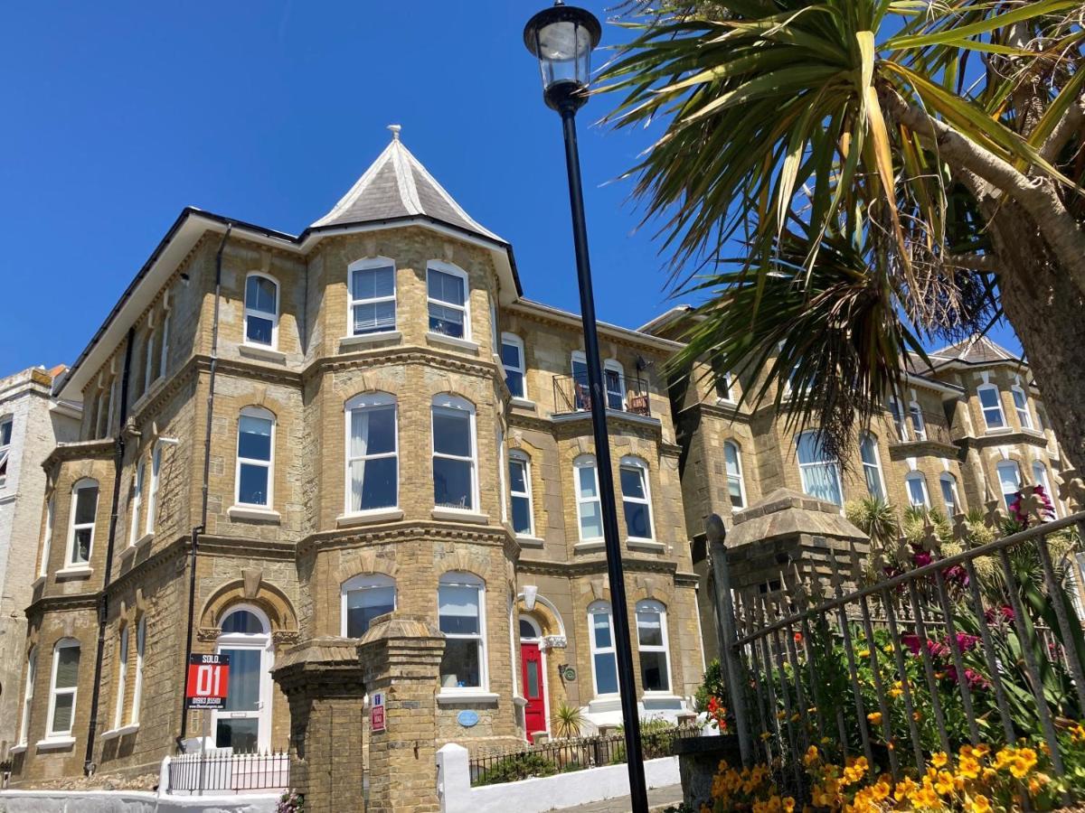 Flat 2, 1 Alexandra Gardens Apartment Ventnor Exterior photo
