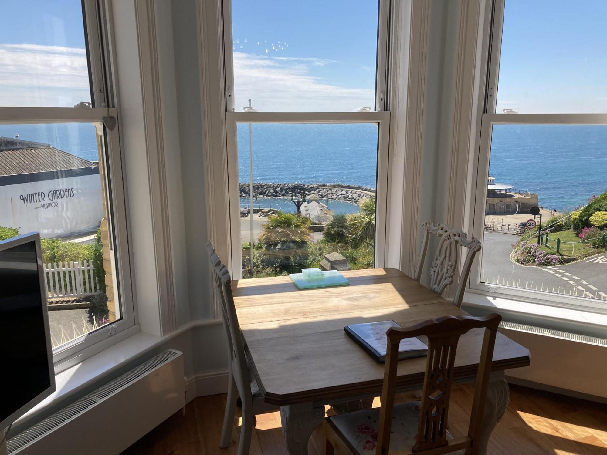 Flat 2, 1 Alexandra Gardens Apartment Ventnor Exterior photo
